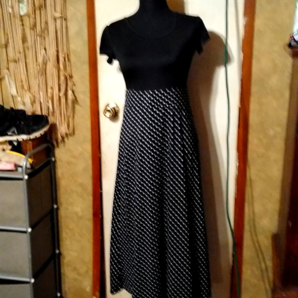 Black and white polka dot maxi dress